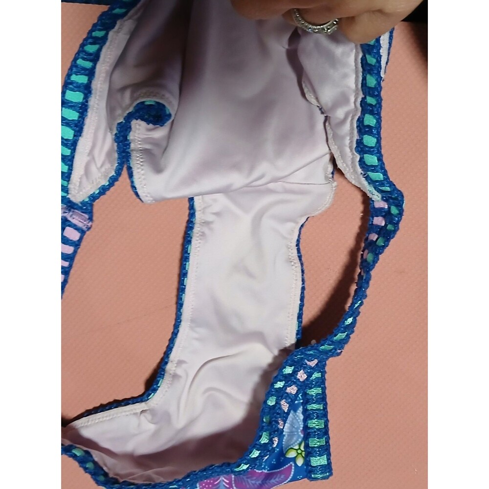 Victoria's Secret Bikini Set Blue Floral Distinctive Crochet Trim Detail M  NWOT - Picture 4 of 9